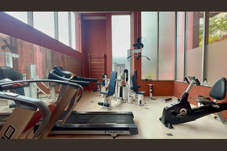 Apartamento à venda com 104m², 2 quartos e 2 vagas Apartamento à venda com 104m², 2 quartos e 2 vagasAcademia