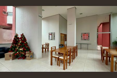 Apartamento à venda com 104m², 2 quartos e 2 vagas Apartamento à venda com 104m², 2 quartos e 2 vagasSalão de Festas