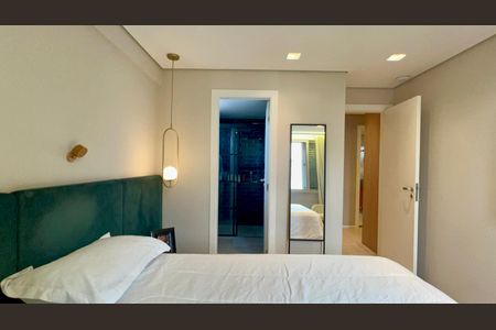 Apartamento à venda com 104m², 2 quartos e 2 vagas Apartamento à venda com 104m², 2 quartos e 2 vagasSuite