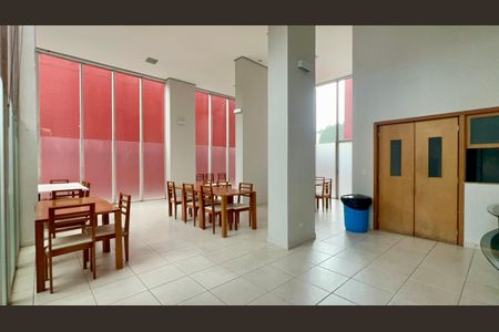 Apartamento à venda com 104m², 2 quartos e 2 vagas Apartamento à venda com 104m², 2 quartos e 2 vagasSalão de Festas