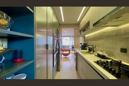 Apartamento à venda com 104m², 2 quartos e 2 vagas Apartamento à venda com 104m², 2 quartos e 2 vagasCozinha