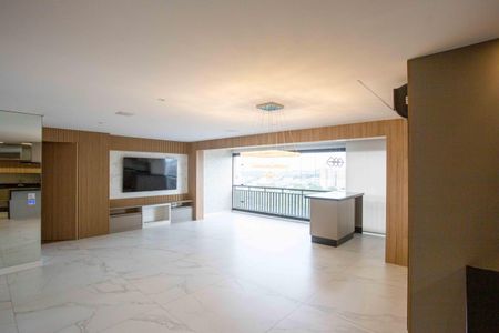 Apartamento à venda com 130m², 3 quartos e 3 vagasSala