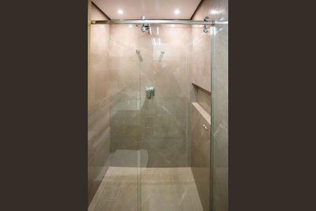 Apartamento à venda com 130m², 3 quartos e 3 vagasBanheiro da Suíte 2