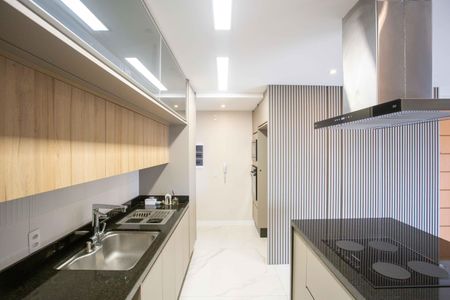 Apartamento à venda com 130m², 3 quartos e 3 vagasCozinha