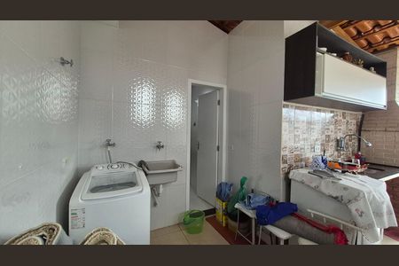 Lavanderia de apartamento à venda com 2 quartos, 85m² em Parque Oratório, Santo André