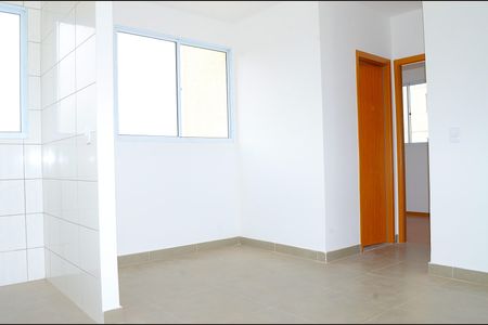 Apartamento para alugar com 42m², 2 quartos e 1 vagaSala/Cozinha