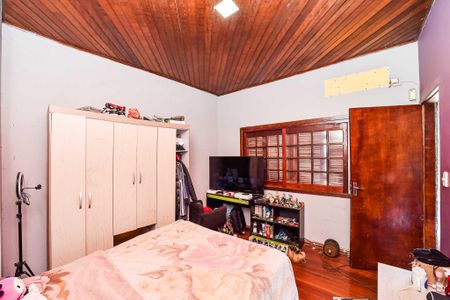 Casa para alugar com 300m², 3 quartos e 2 vagasSuíte