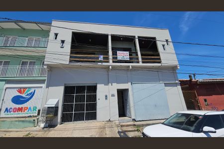 Casa para alugar com 300m², 3 quartos e 2 vagasFachada