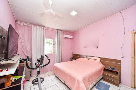 Casa para alugar com 300m², 3 quartos e 2 vagasQuarto 2/Casa dos Fundos