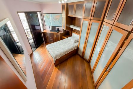 Apartamento à venda com 229m², 4 quartos e 3 vagas Apartamento à venda com 229m², 4 quartos e 3 vagasQuarto 1