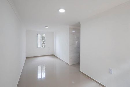 Sala  de apartamento para alugar com 2 quartos, 56m² em Vila Sabrina, São Paulo