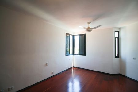 Quarto de apartamento à venda com 1 quarto, 65m² em Vila Sao Francisco, São Paulo