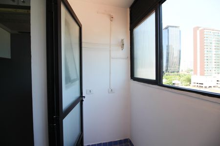 Apartamento para alugar com 65m², 1 quarto e 1 vagaÁrea de Serviço