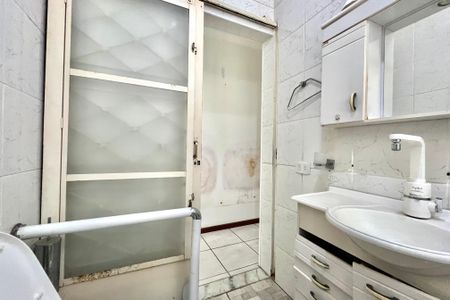 Casa à venda com 105m², 2 quartos e 1 vagaBanheiro Corredor