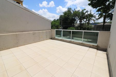 Casa para alugar com 135m², 2 quartos e 2 vagasQuintal