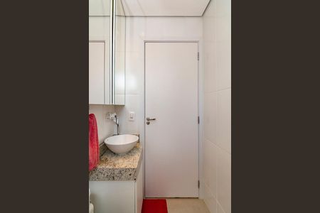 Apartamento à venda com 105m², 2 quartos e 3 vagasBanheiro Social