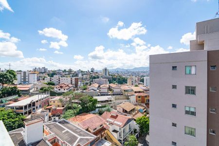 Apartamento à venda com 105m², 2 quartos e 3 vagasSuíte