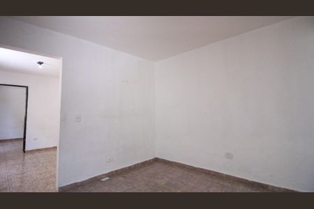 Casa para alugar com 2 quartos, 50m² em Vila Alzira, São Paulo