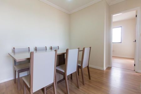 Sala de apartamento para alugar com 2 quartos, 56m² em Vila Santana, São Paulo