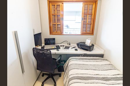 Apartamento para alugar com 108m², 3 quartos e 2 vagasQuarto 2