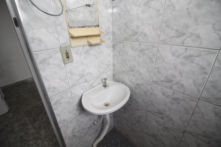 Casa para alugar com 60m², 2 quartos e sem vagaBanheiro da Suíte