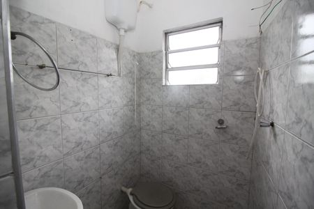 Casa para alugar com 60m², 2 quartos e sem vagaBanheiro da Suíte