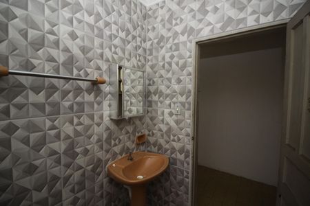 Casa para alugar com 60m², 2 quartos e sem vagaBanheiro