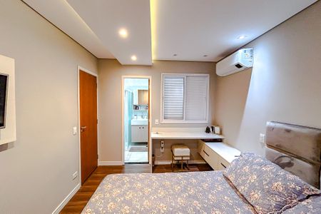 Casa de condomínio à venda com 68m², 3 quartos e 2 vagasSuíte