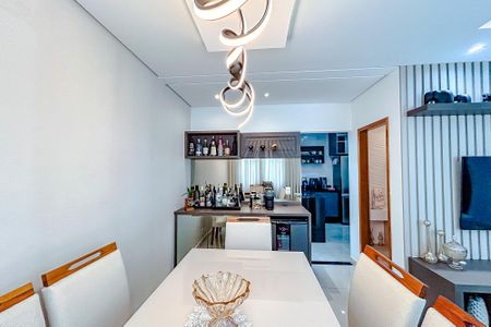 Casa de condomínio à venda com 68m², 3 quartos e 2 vagasSala de Jantar