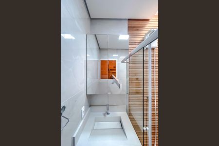 Casa de condomínio à venda com 68m², 3 quartos e 2 vagasBanheiro