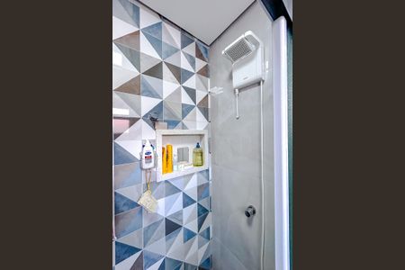 Casa de condomínio à venda com 68m², 3 quartos e 2 vagasBanheiro da Suíte