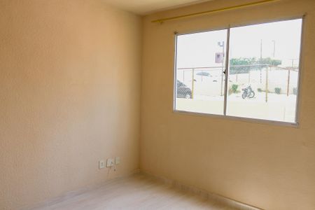 sala de apartamento para alugar com 2 quartos, 40m² em São Pedro, Osasco