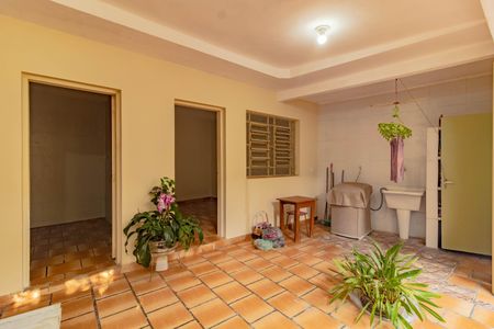 Casa para alugar com 207m², 2 quartos e 2 vagasÁrea de serviço