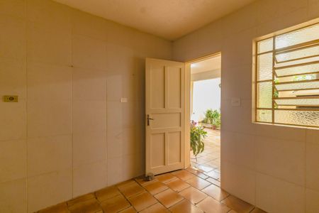 Casa para alugar com 207m², 2 quartos e 2 vagasEdícula