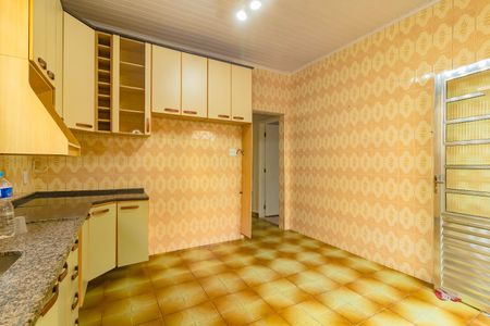 Casa para alugar com 207m², 2 quartos e 2 vagasCozinha