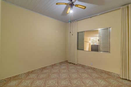 Quarto de casa para alugar com 2 quartos, 207m² em Vila Guarani (z Sul), São Paulo
