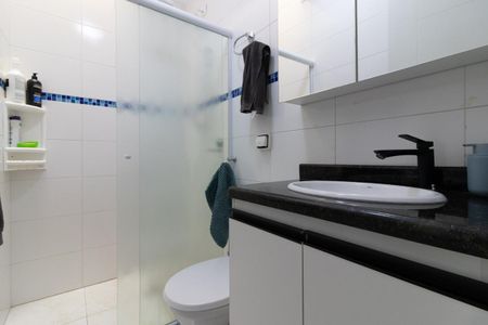 Casa à venda com 165m², 3 quartos e 5 vagasBanheiro