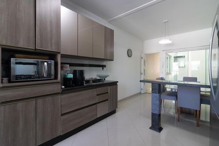 Casa à venda com 165m², 3 quartos e 5 vagasCozinha