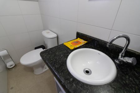 Casa à venda com 165m², 3 quartos e 5 vagasBanheiro de Serviço