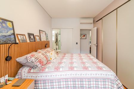 Apartamento à venda com 107m², 2 quartos e 1 vagaSuíte