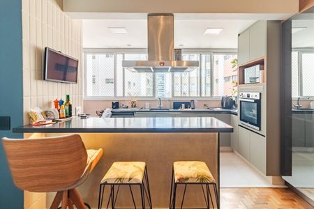 Apartamento à venda com 107m², 2 quartos e 1 vagaCozinha