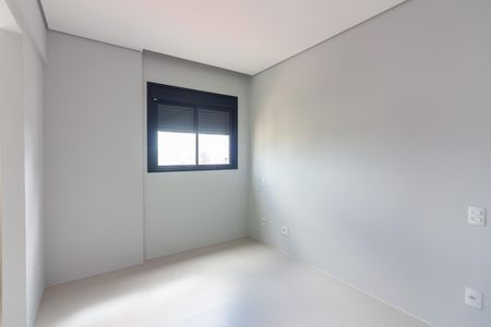 Apartamento à venda com 82m², 3 quartos e 2 vagas Apartamento à venda com 82m², 3 quartos e 2 vagasSuíte