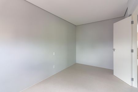 Apartamento à venda com 82m², 3 quartos e 2 vagas Apartamento à venda com 82m², 3 quartos e 2 vagasSuíte