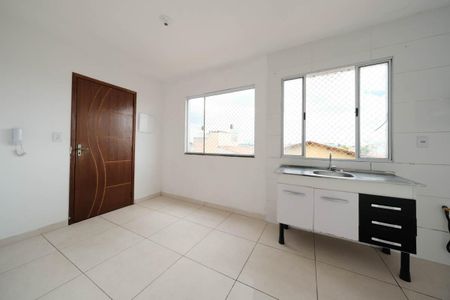 Sala/Cozinha de apartamento à venda com 2 quartos, 34m² em Parque Cisper, São Paulo