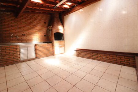 Casa à venda com 216m², 3 quartos e 2 vagasChurrasqueira