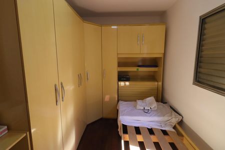 Casa à venda com 216m², 3 quartos e 2 vagasQuarto 2