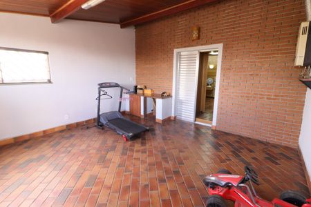 Casa à venda com 216m², 3 quartos e 2 vagasSuíte 1