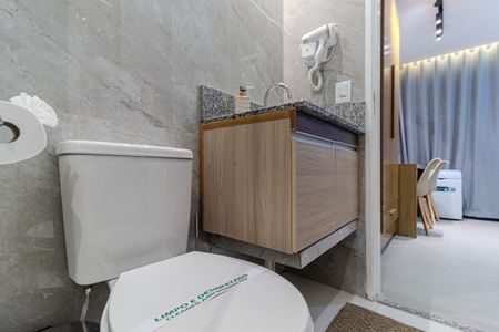 Studio à venda com 24m², 1 quarto e sem vaga Studio à venda com 24m², 1 quarto e sem vagaBanheiro