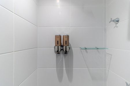 Banheiro de kitnet/studio à venda com 1 quarto, 24m² em Consolação, São Paulo