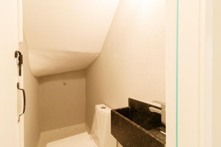 Casa para alugar com 104m², 3 quartos e 2 vagasLavabo